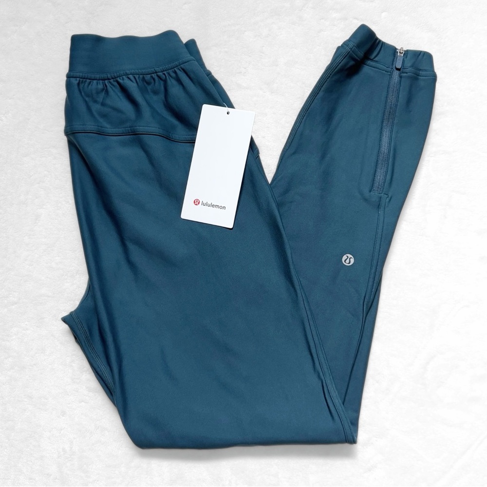 NWT Lululemon High-Rise Fleece Joggers — Indochine Blue — Size 2 (SOLD OUT)